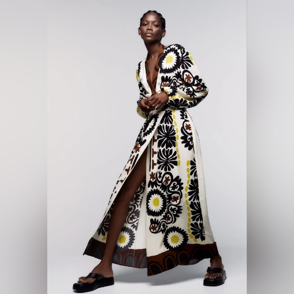 Zara Long Sleeve Dress with Bold Floral Design